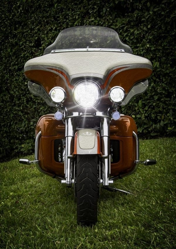 Super Bright 6200 Lm Street Glide, Road King & Cvo 4 LED Combo Dual Headlight Style With Passing/Side Lights. - Image 4